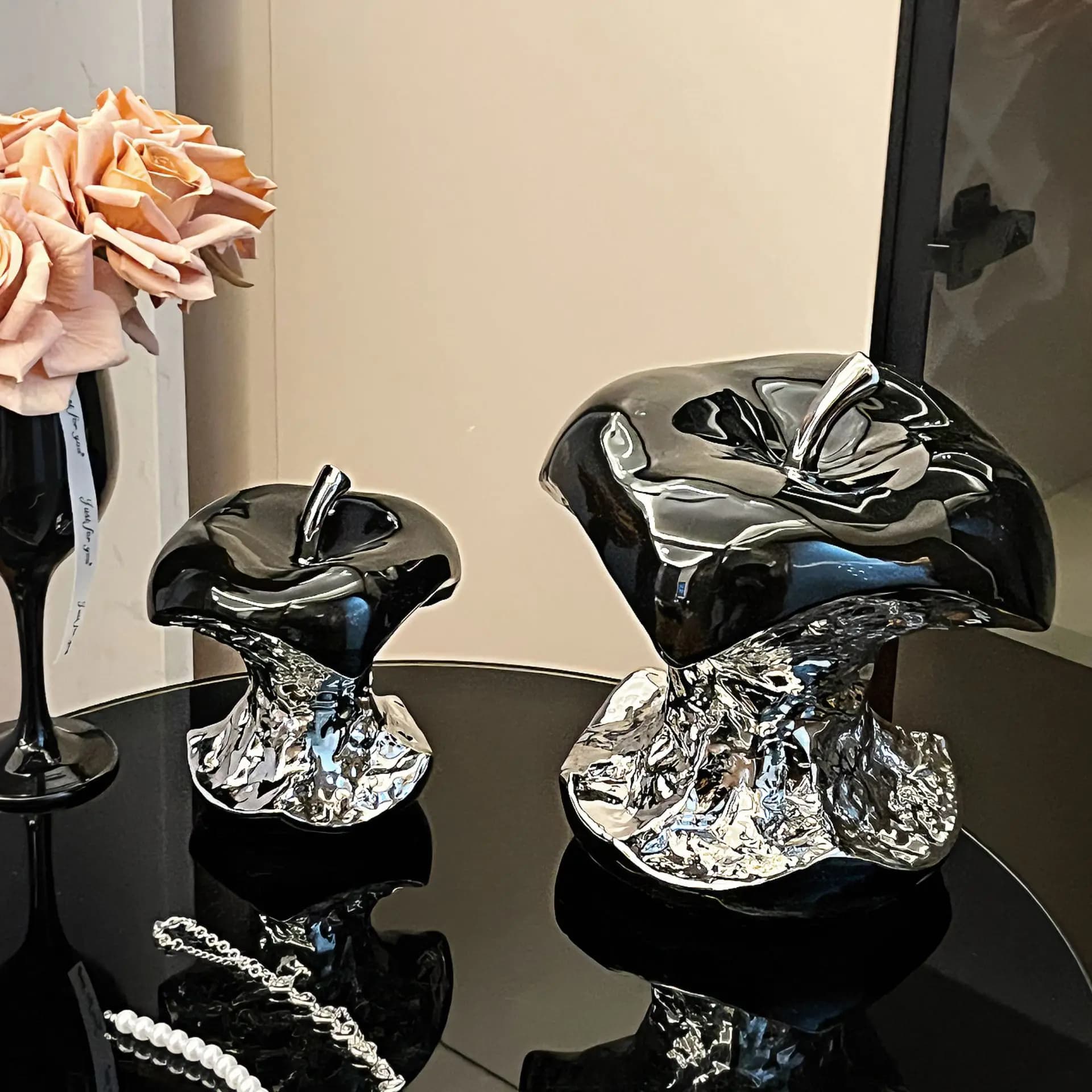 A Gnawed Apple Artworks Silver-plated Fruits Statue Desk Decoration Ornaments Ceramic Crafts Sculpture Room Aesthetic Decor