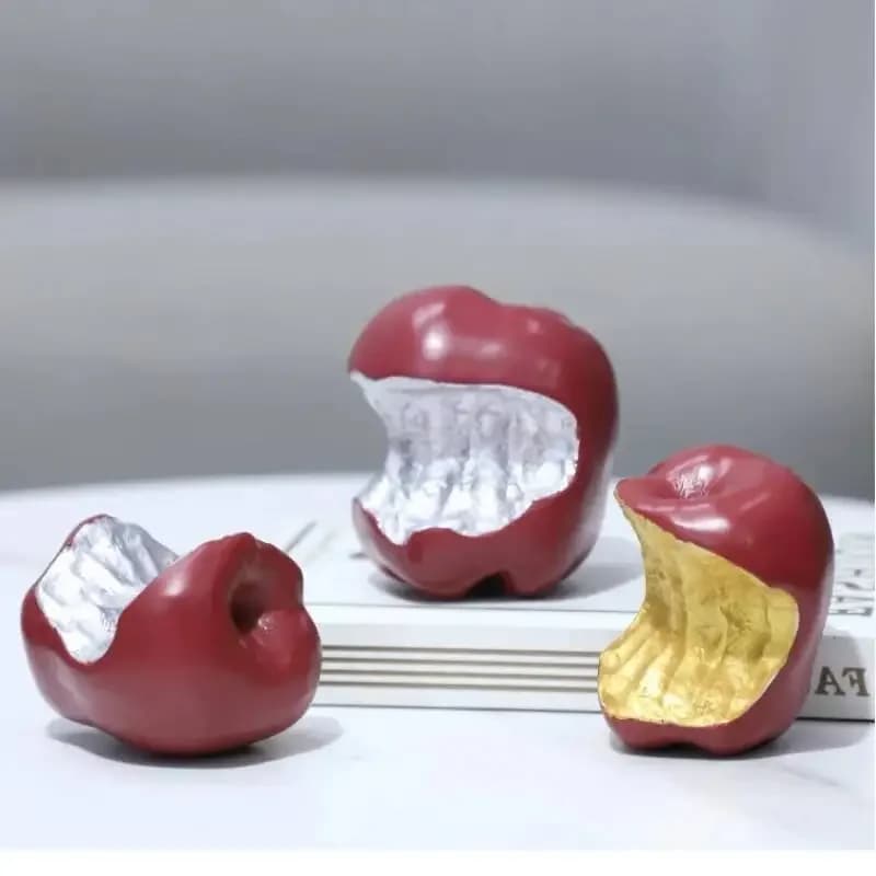 Resin Handicrafts Abstract Apple Sculpture Bitten Apple Simulated Fruit Statue Decorative Figurines Home Decoration Accessories