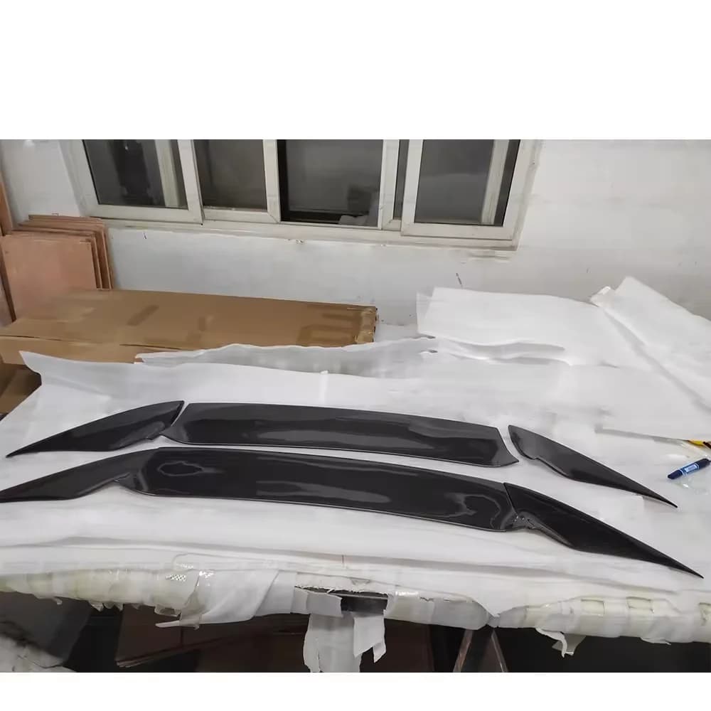 M Style Dry Carbon Fiber Rear Spoiler High Quality Car Wing for 812