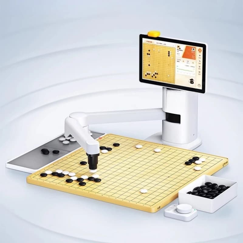 Go robot intelligent machine sparring, games, exercises