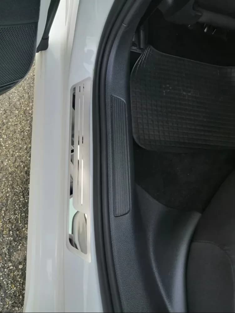 For Dacia Jogger Spring 2020-2023 2024 2025 Chrome Welcome Pedal Protectors Door Sill Scuff Plate Guards Sticker Car Accessories