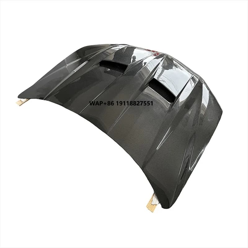 New Carbon Fiber Engine Hood Bonnet for Urus Car Accessories