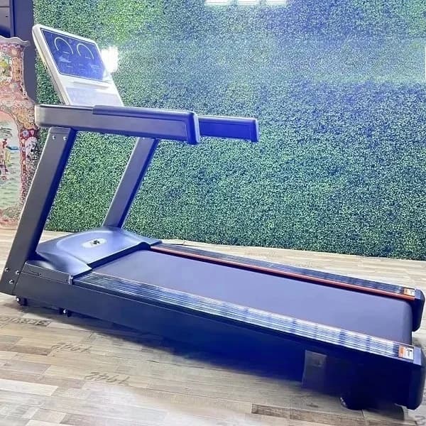 Hot Sale in 2026 Cardio Equipment  LED Screen  Commercial  Gym Treadmill for  Body Building