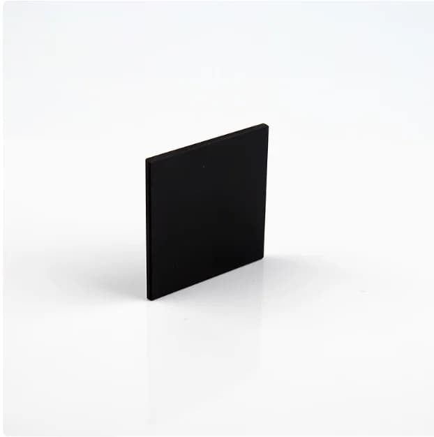 Infrared Transmission Through Visible Light Absorption-Cutoff Black Glass Filter Lens Hwb850 Rg850 Square