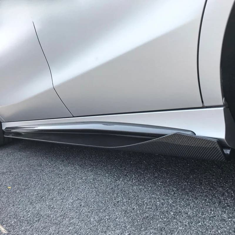 High Quality Dry Carbon Fiber Side Skirts Exterior Replacement Tuning Body Kit for C117 W117 CLA45 CLA220 CLA250 CLA260 2013-201