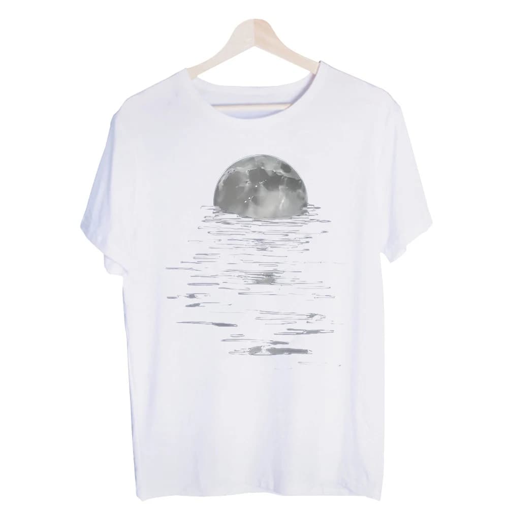 Men's Moon Reflection Graphic Tee, Short Sleeve Crew Neck T-Shirt for Casual Daily Wear and Summer Outfits
