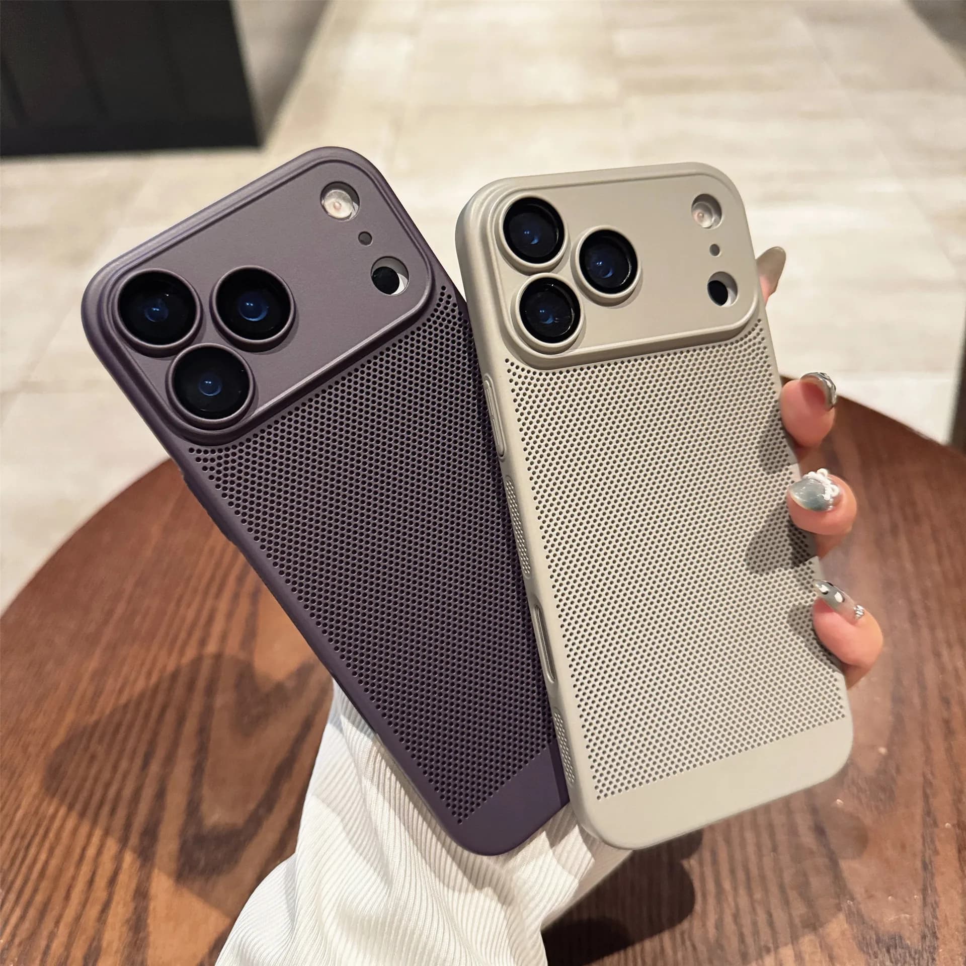suitable for iPhone17PROMAX skin-sensitive mobile phone case Apple 16 lens film hard and anti-drop protective case.
