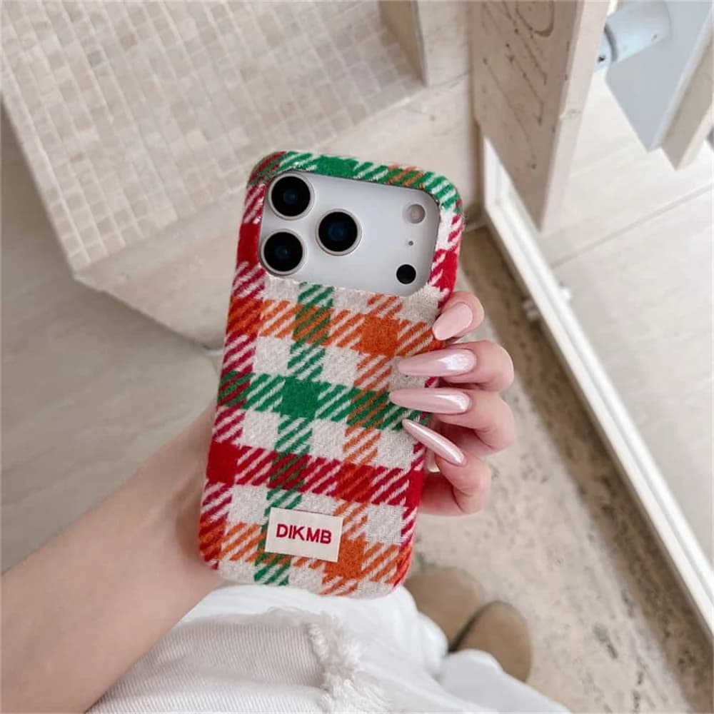 Korea Ins Fashion plush Colorful plaid Phone Case For iPhone 18 Pro 15 16 17 Pro Max Cover Shockproof Soft Cute Cases 18pro