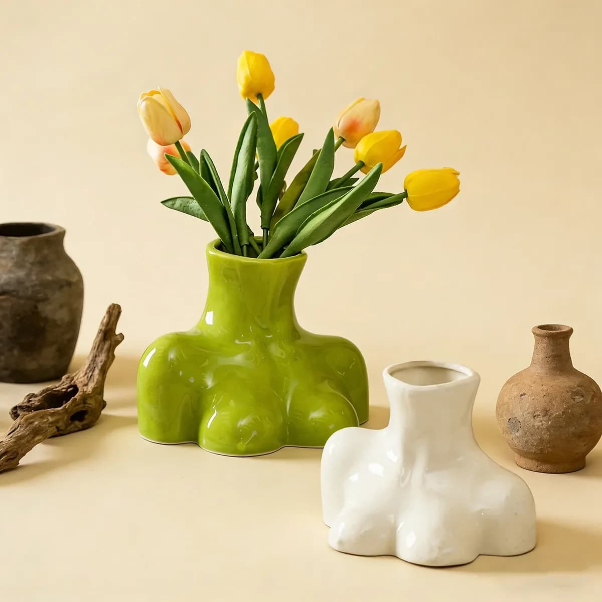 Nordic Human Shaped Ceramic Flower Vase Niche Hydroponic Floral Container French Style Art Tabletop Decor For Living Room home