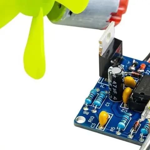 LM358 PWM DC Motor Speed Controller Kit Pulse Width Modulation Stepless Speed Regulation Soldering Training