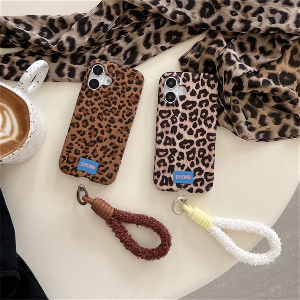 Korean luxury Fashion Leopard  Cute 3D Plush Phone Case for iPhone 18 17 Pro Max 15 16 17 18 Pro Cover Shockproof Cove with Chai