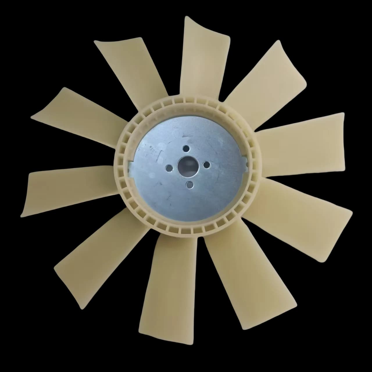 Excavator Foton Revo FR60 fan blade Yanmar 4TNV94/4TNV98 engine cooling water tank fan blade reverse blow