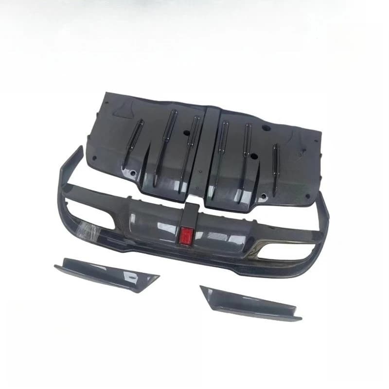 Hight Quality IMP Style Carbon Fiber Rear Bumper Diffuser for C-Class W205 C63 2017-2021 Car Body Kit With Light