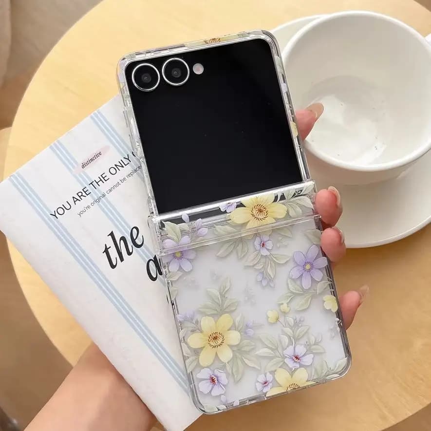 Natural Fresh Blossom Yellow Purple Flower Printed Phone Case for Samsung Galaxy Z Flip 8-3 Pearl Bead Strap Protective Cover