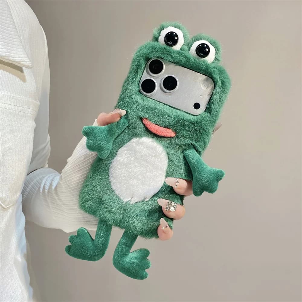 Whimsical Emerald Fuzzy 3D Frog Googly Eye Phone Case for 17 Pro Max Cute Limbs Dangling Cartoon Plush Cover for iPhone 16 15 14