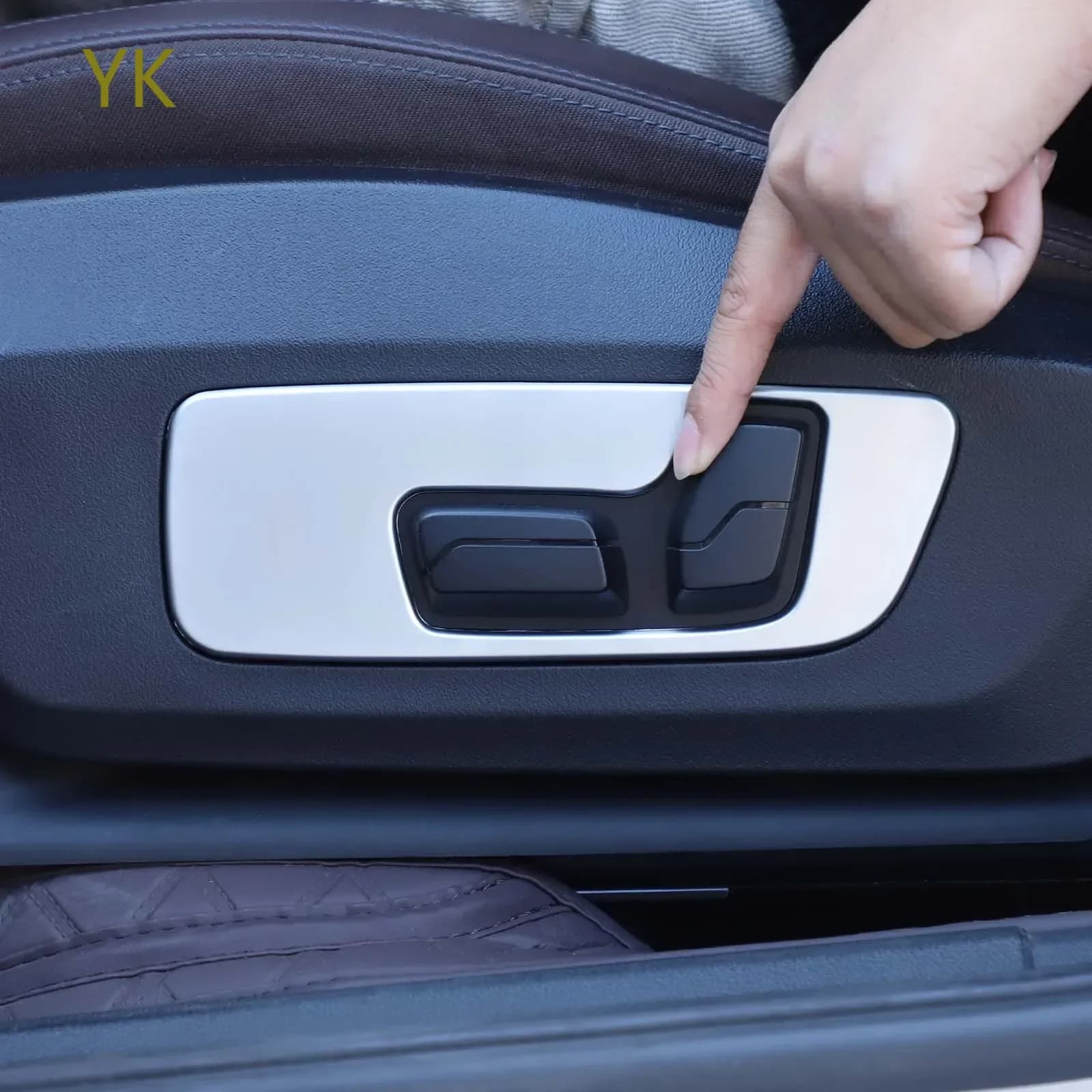 ABS Carbon Fiber Car Seat Adjust Button Panel Frame Cover Trim Interior Car Accessories For BMW X1 U11 2023-2025