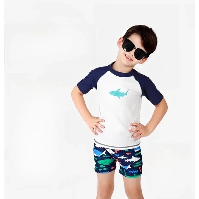 Children's swimsuit, boys' medium to large children's swimsuit, swimsuit sunscreen beach trunks