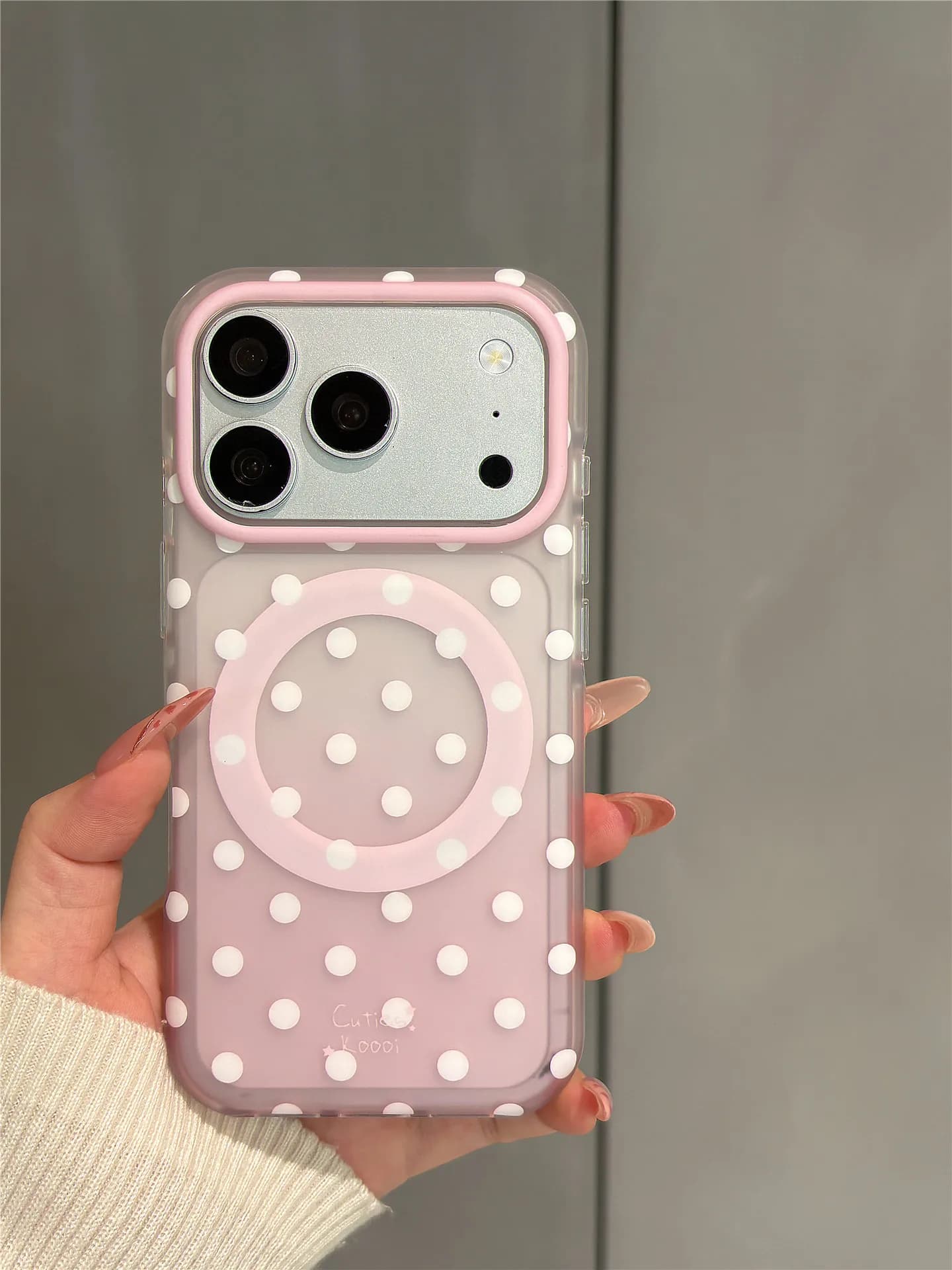 Fashion Pokla Dot Clear Gradient Pink Magnetic Case For iPhone 15 16 17 18 Pro Max Phone Cover With Magsafe Wireless Charging