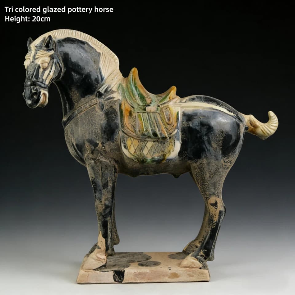 Tri-colored horses in the Tang Dynasty of China War horse 20cm