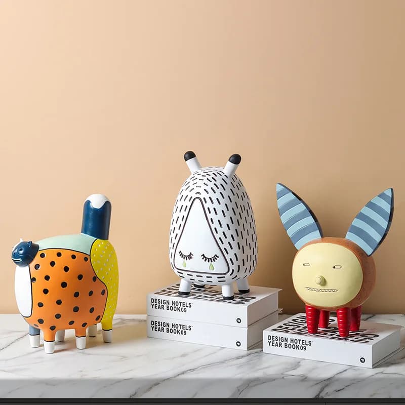 Modern Nordic cute fun fashionable resin painted abstract animal figurines home decorations