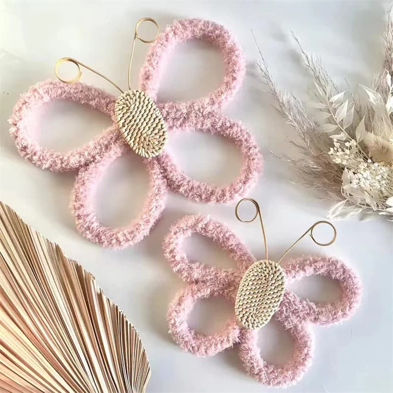 2PCS Butterfly Wall Decor Daisy Flower Boho Nursery Wall Decor Bohemian Macrame Butterfly Wall Hanging Room Decor for Teen Girls