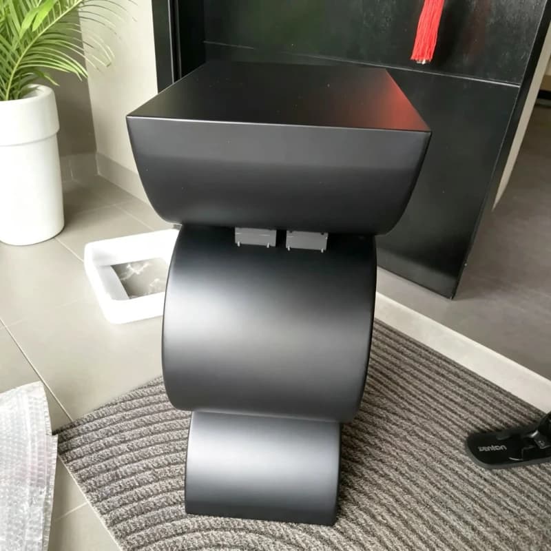French Vintage Minimalist Side Table for Small Living Room Corner Coffee Table for Homestay Showroom Bedroom Tea Table