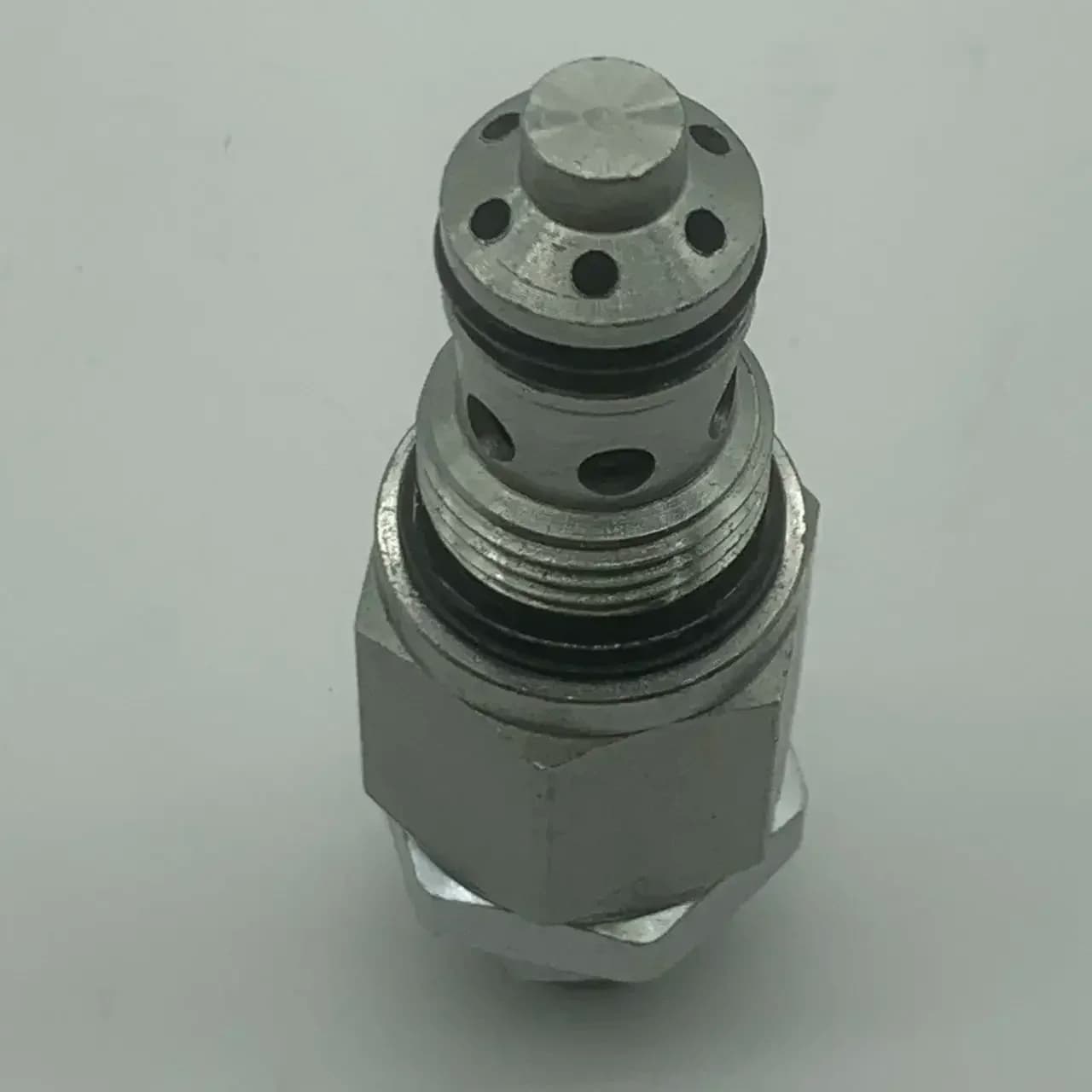 Main Relief Valve 07260353 for Doosan SY55 SY60 SY65 SY75 Excavator Accessories Hydraulic pump parts Safety valve HOT SALES