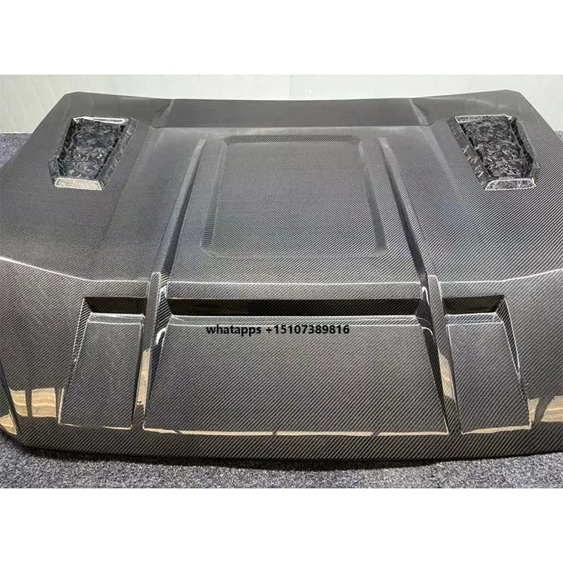 New High Quality Carbon Fiber Front Engine Cover Hood Bonnet for M-Hero M817 Car Engine Hood