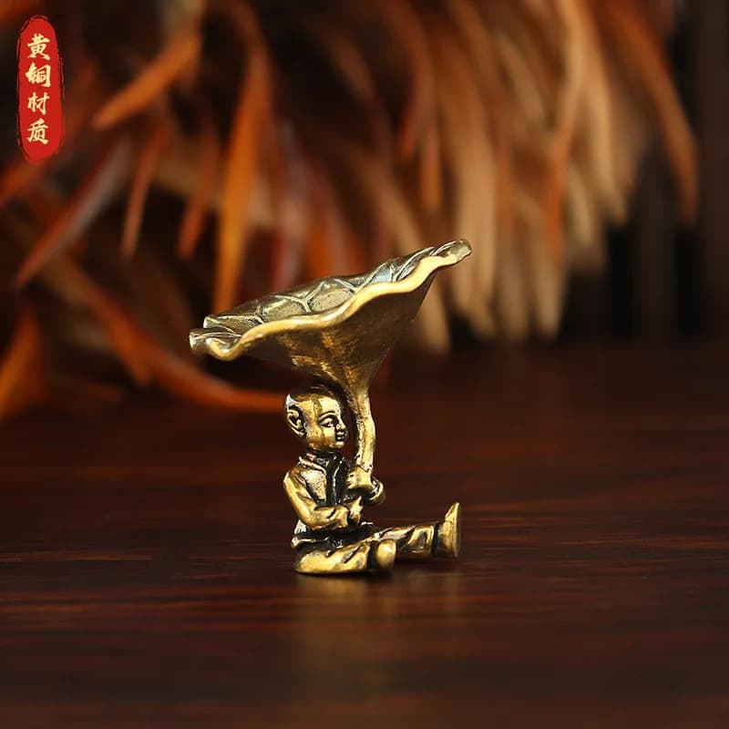 Copper holder, lotus leaf design, child figurine, reverse-flow burner, brass, study room decoration, incense orn
