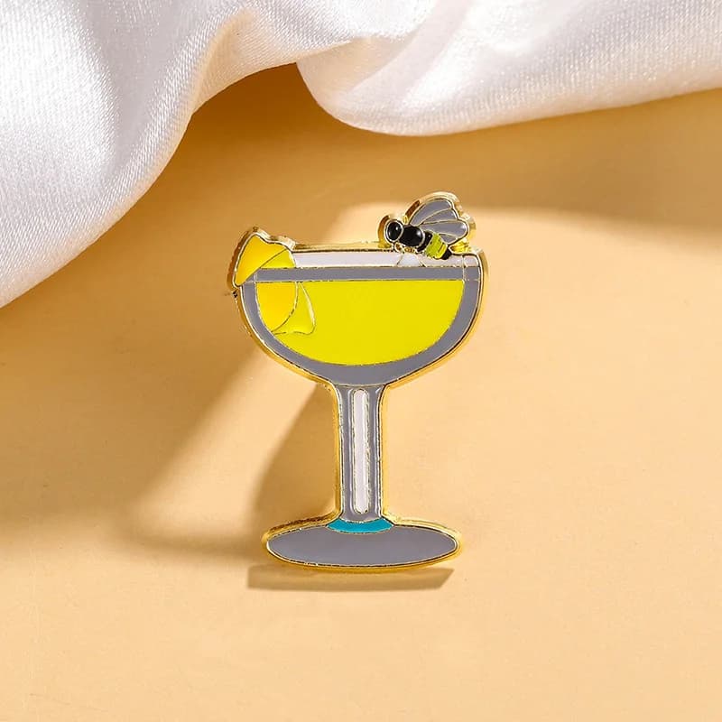 Cocktail Highball Glass Brooch Metal Pin DIY Bag Decor Unisex Enamel Badge for Clothes Bags Shoes Hat Scarf T-shirt Jeans