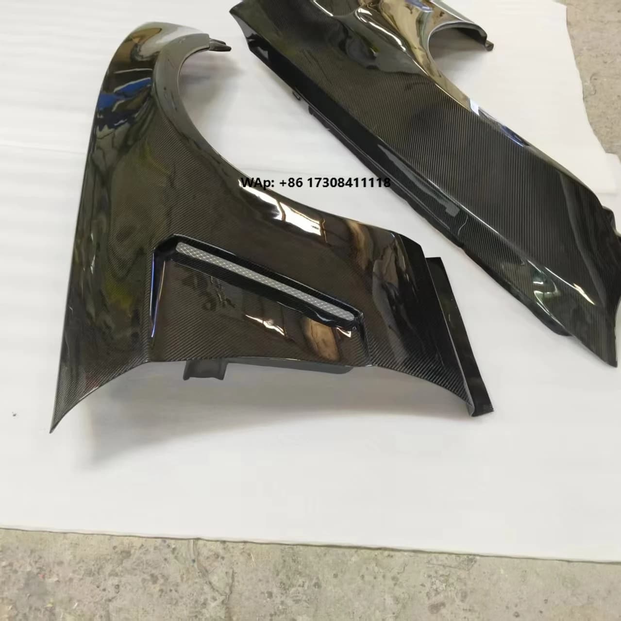 Carbon Fiber Fender  for Mustang   2014