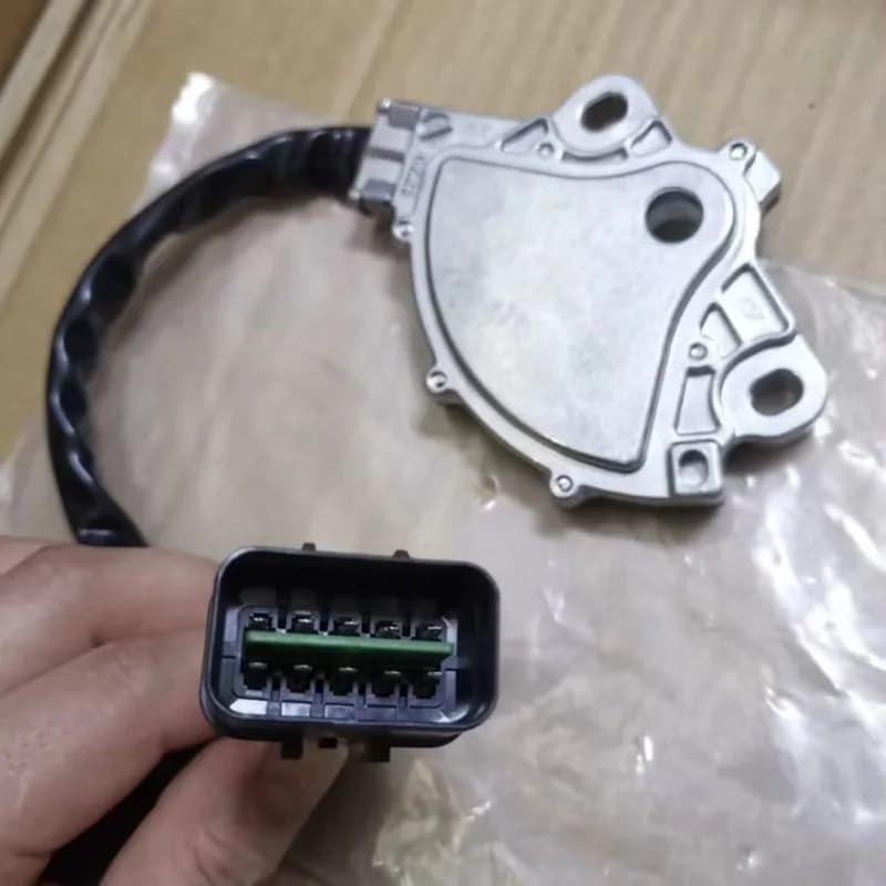 Original Transmission Gear Position Switch MR263257 8604A053 Fits for Pajero V73 V75 1996-2011