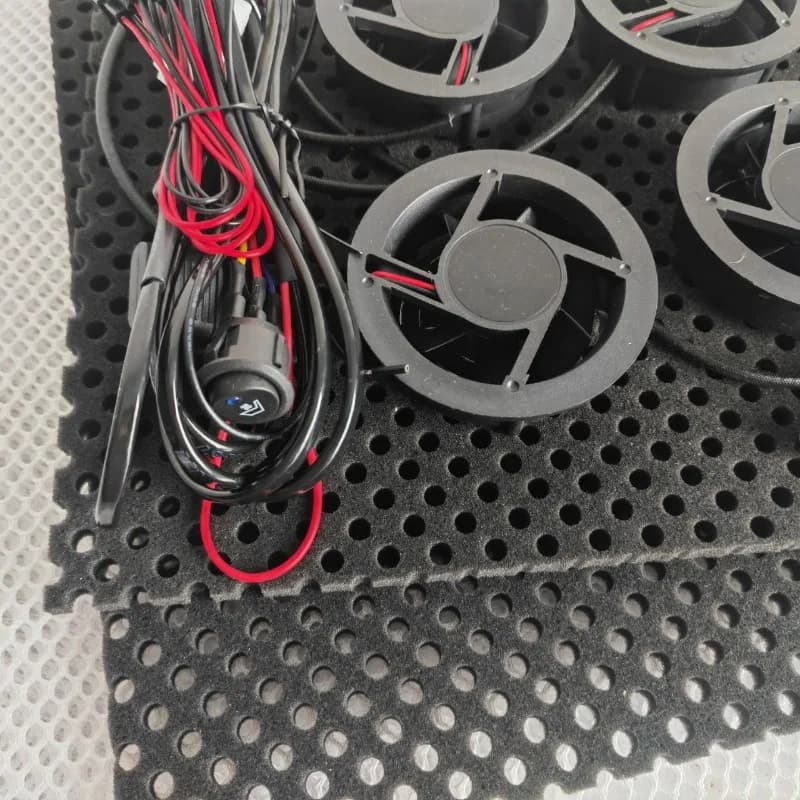 Single Ventilation Accessory for 12V Car Seat Modification, with 4 Black Frame Fans