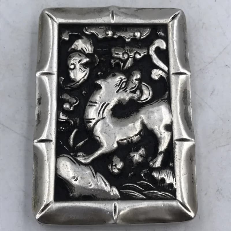 Crafts Ancient Carved Dragon Pattern Vintage Distressed Style Double-Sided Leather Badge Factory Direct Supply Home Decoration