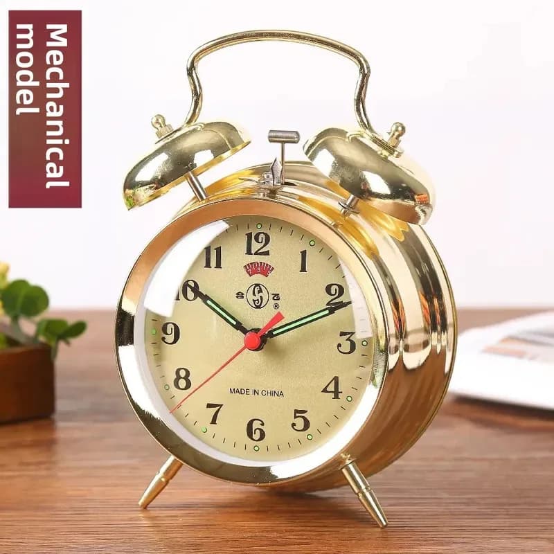 Old Fashioned Mechanical Alarm Clock Night Light Chicken Eating Rice Loud Sound Retro Nostalgia Wind up Clock Metal Material