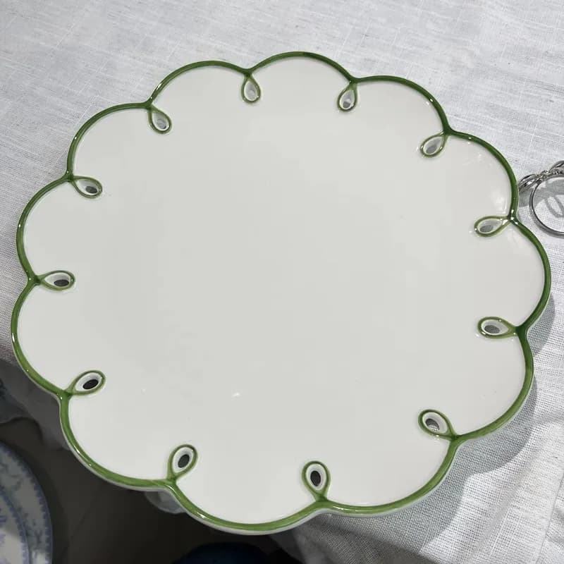 European scalloped ceramic plate set with colorful edge charging plate for wedding event table decoration