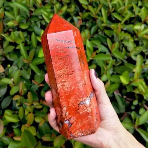 Natural Red Jasper Jade Quartz Crystal Obelisk Wand Point Healing Decorat 1PCS
