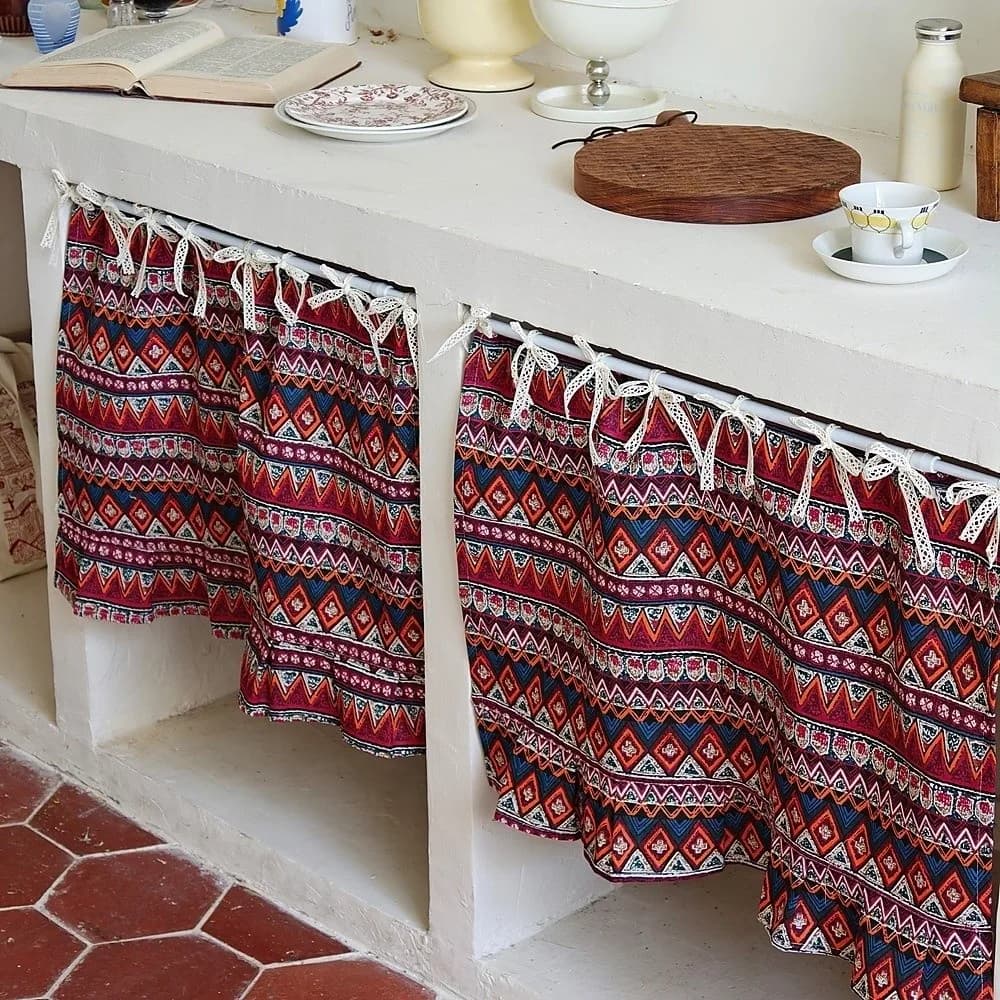 Vintage Kitchen Oven Skirt Light Blocking Dust Proof Cabinet Curtains Leaf Pattern Lace Strap Room Partition Curtain Living Room