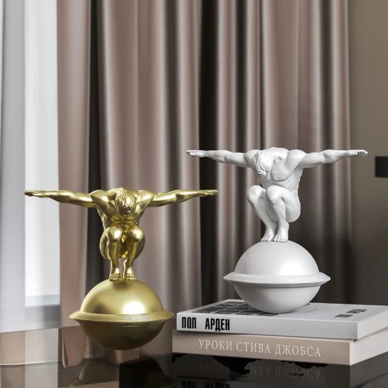 Simple European-style luxury minimalist figurine sculpture decorative item model room sales office study living room ornaments