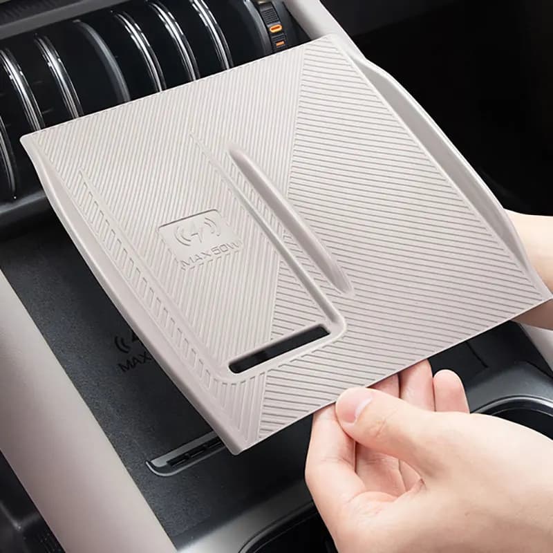 Silicone Central Control Storage Box for BYD Yuan Plus 2022 2023 2024 2025 Wireless Rechargeable Silicone Pad