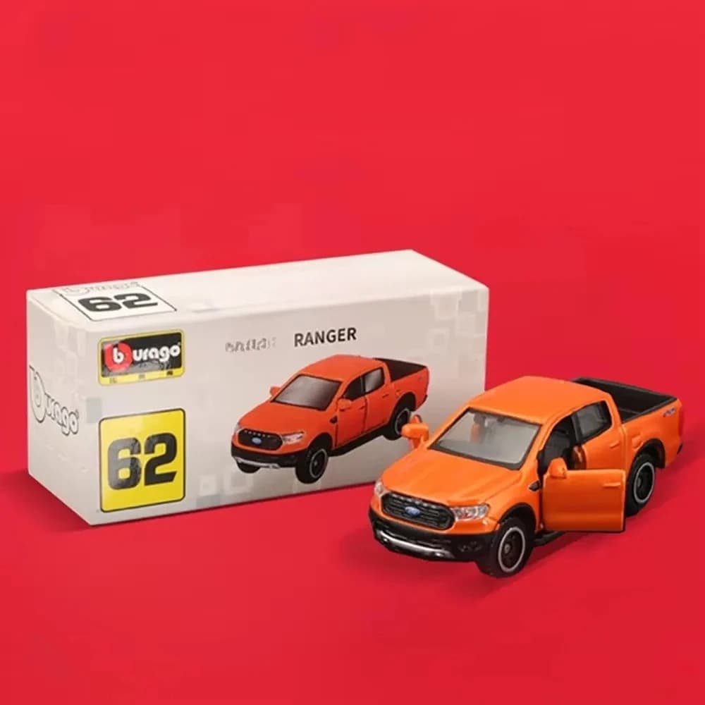 Mini 1:64 Alloy Vehicle Model Desktop Decoration Classic Collectible Figurine Display Ornament