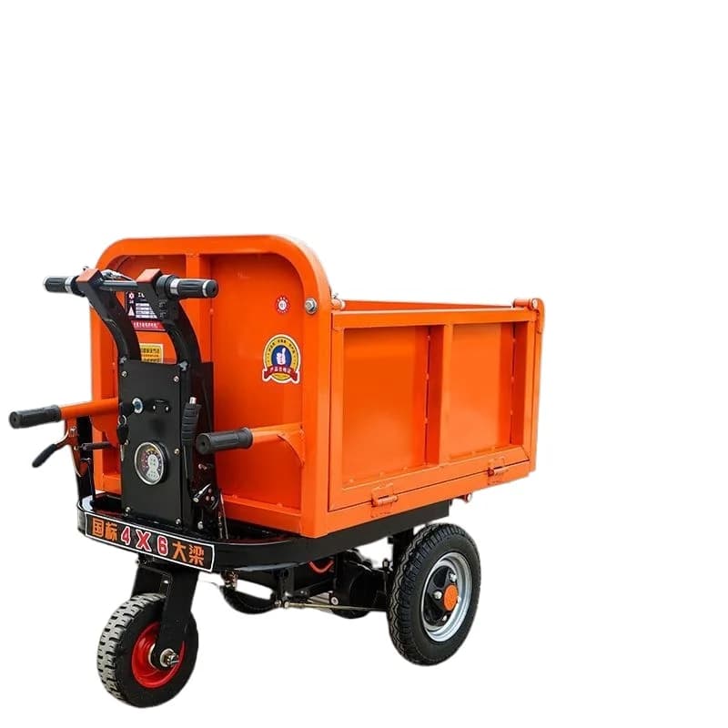 Three-wheeled truck breeding feeding dumper truck pulling brick flat truck y