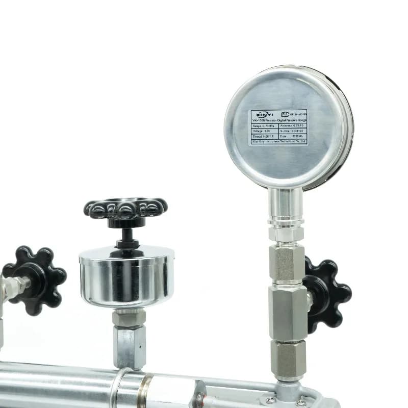 Air Pressure Gauge Calibrator - Pressure Calibration Equipment for Gauges Supplied by Expert Calibration Equipment Suppliers
