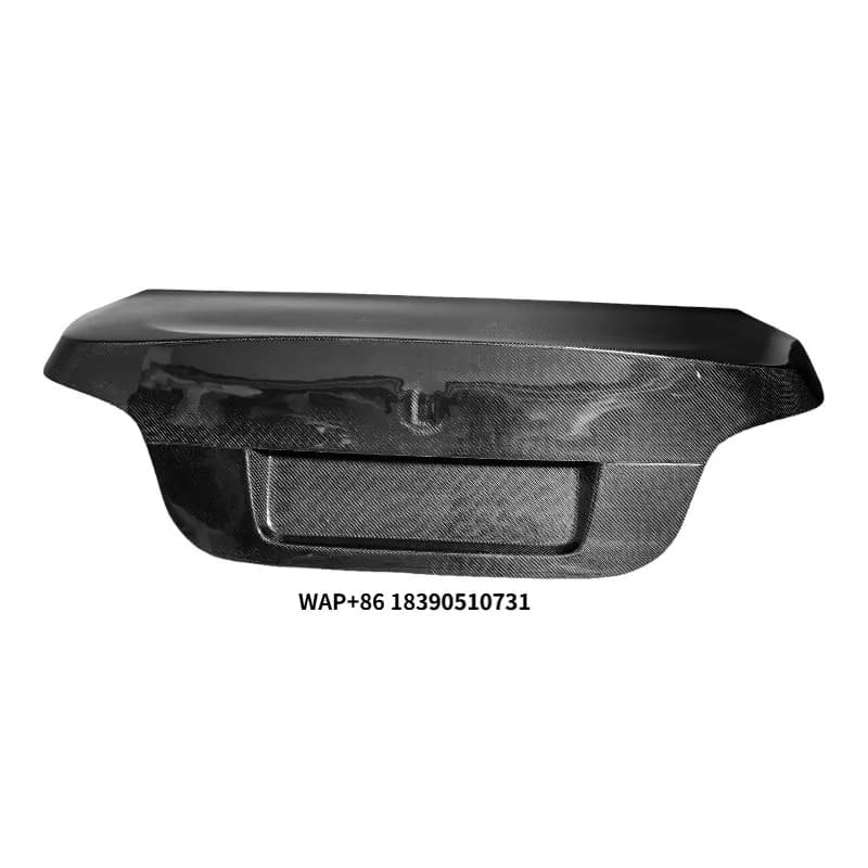 CLS Style Car Carbon Fiber Rear Trunk for M5 E60