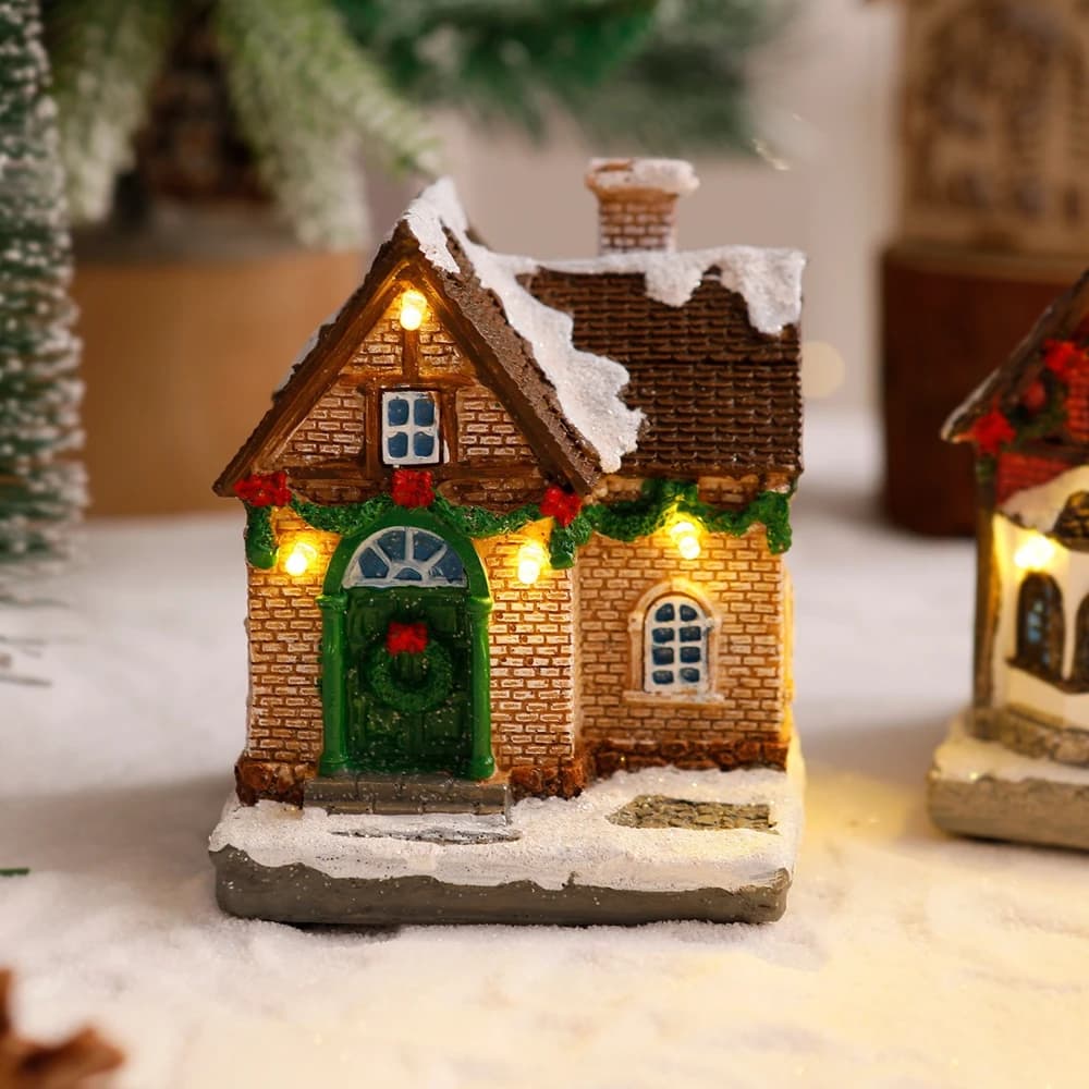 Small House LED Warm Light Christmas Decorations Micro-landscapes Resin House Small Ornaments Christmas Gifts Home Ornaments