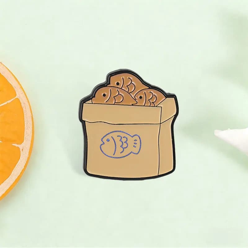 Creative Food Paper Bag Fish Cartoon Brooch Casual Commute Cute Metal Badge Pins Accessory DIY Clothing Bags Hat Scarf T-shirt