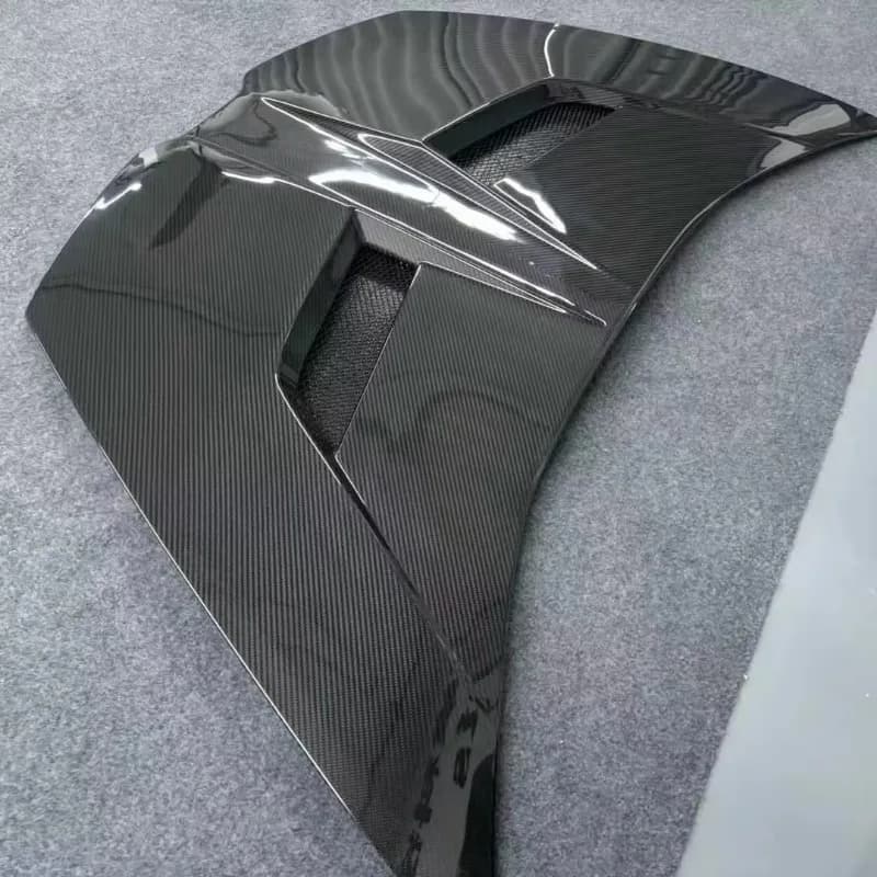 The Dry Carbon Machine Cap Is Suitable for Lamborghini LP610 Cap Rado Model