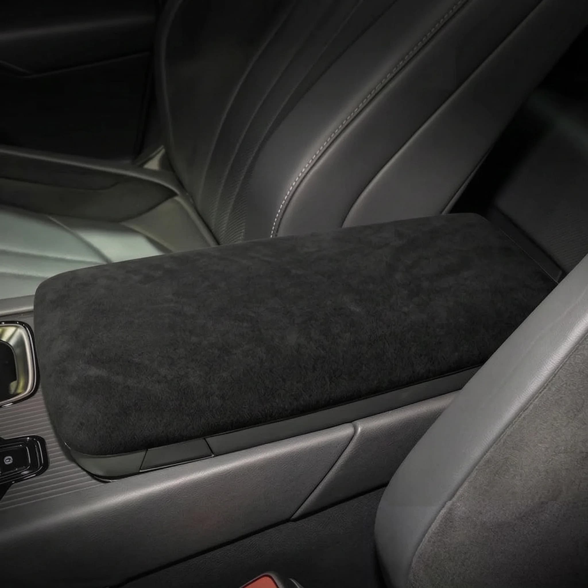 Suede Overlays On Center Console Armrest Panel Cover Case for Lexus RX350h RX450 RX500h AL30 2023 2024 2025 2026 Accessories