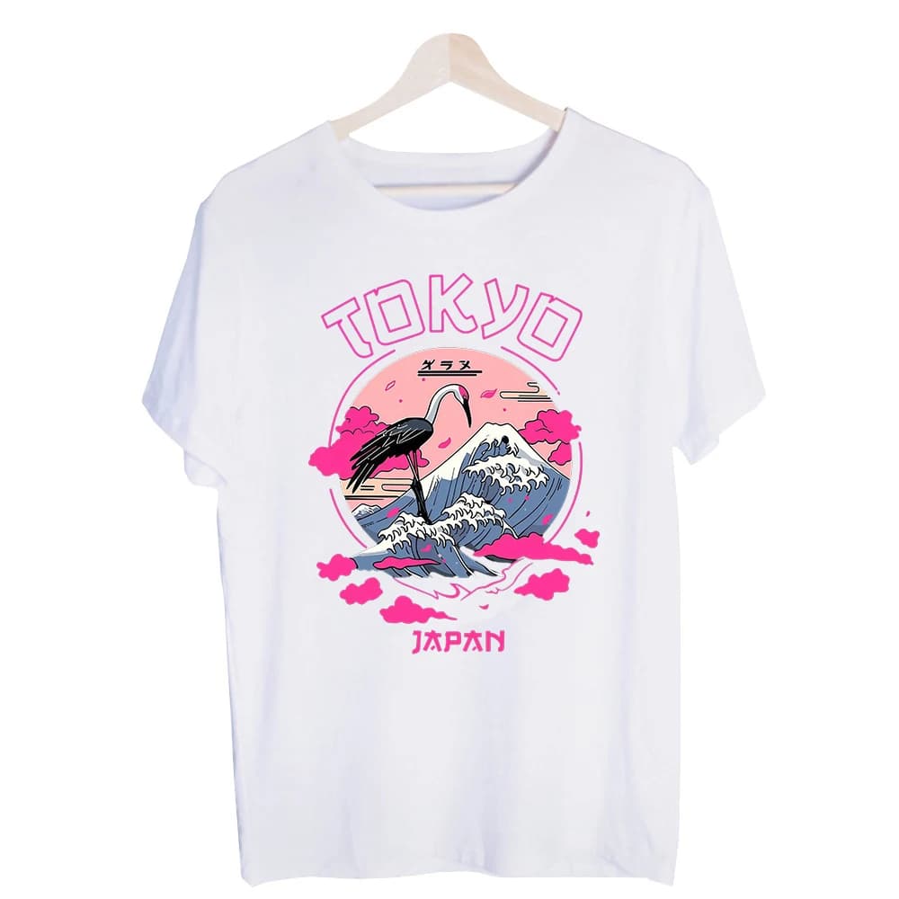 Men's Crane and Mountain Graphic Tee, Short Sleeve Crew Neck T-Shirt for Casual Summer Outfits
