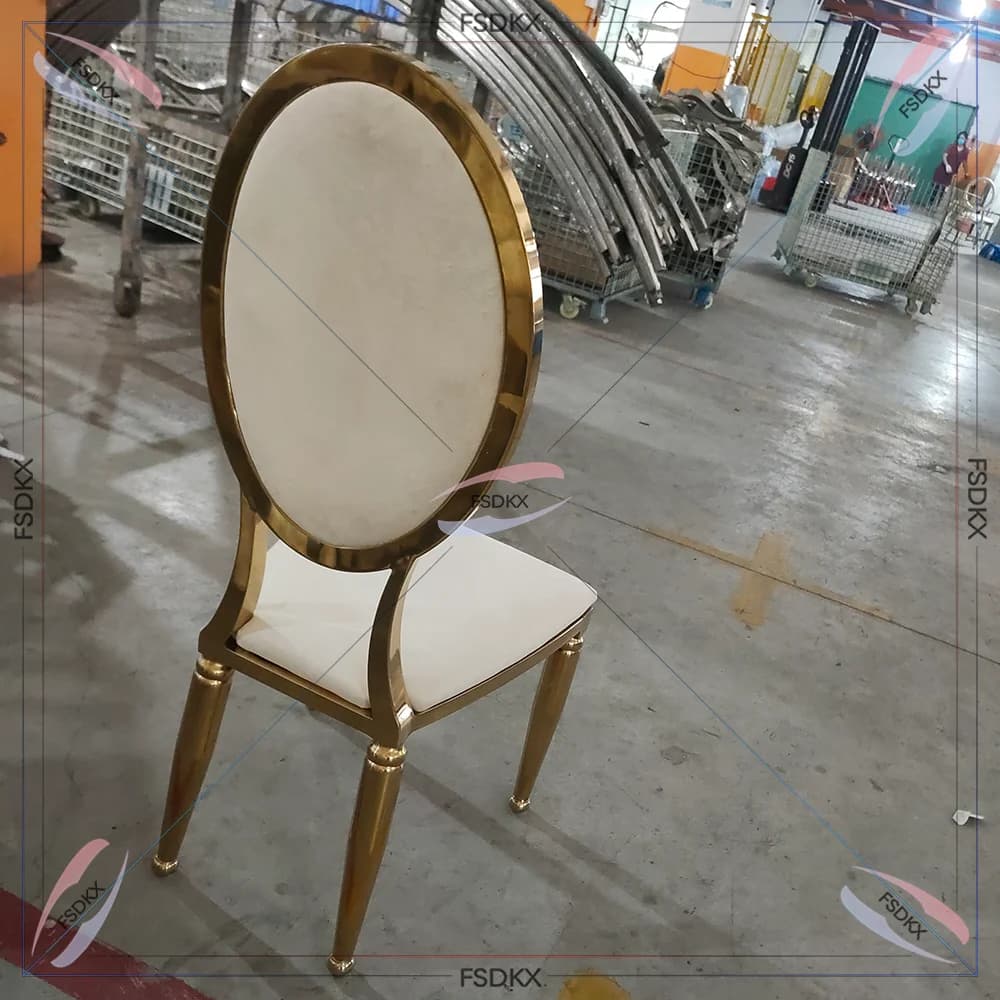 Wholesale Luxury Metal Throne Dining Chair Fabric Covered Steel Outdoor Banquets Weddings Schools Offices Living/Dining Rooms
